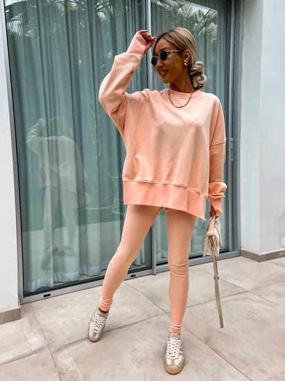 Loose Sleeve Crewneck